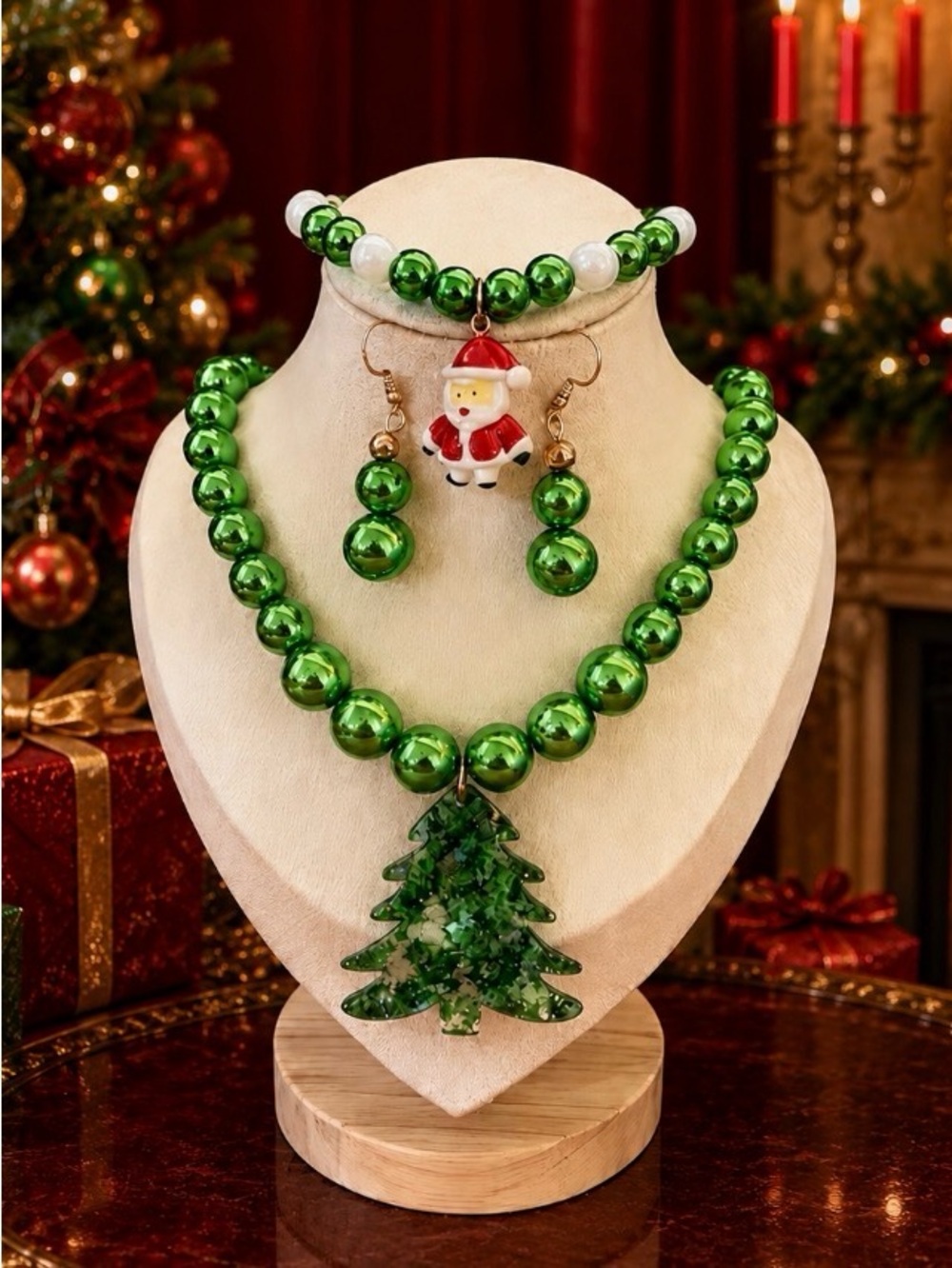 Festive Green Christmas Tree Necklace, Bracelet, & Earrings Set NEW